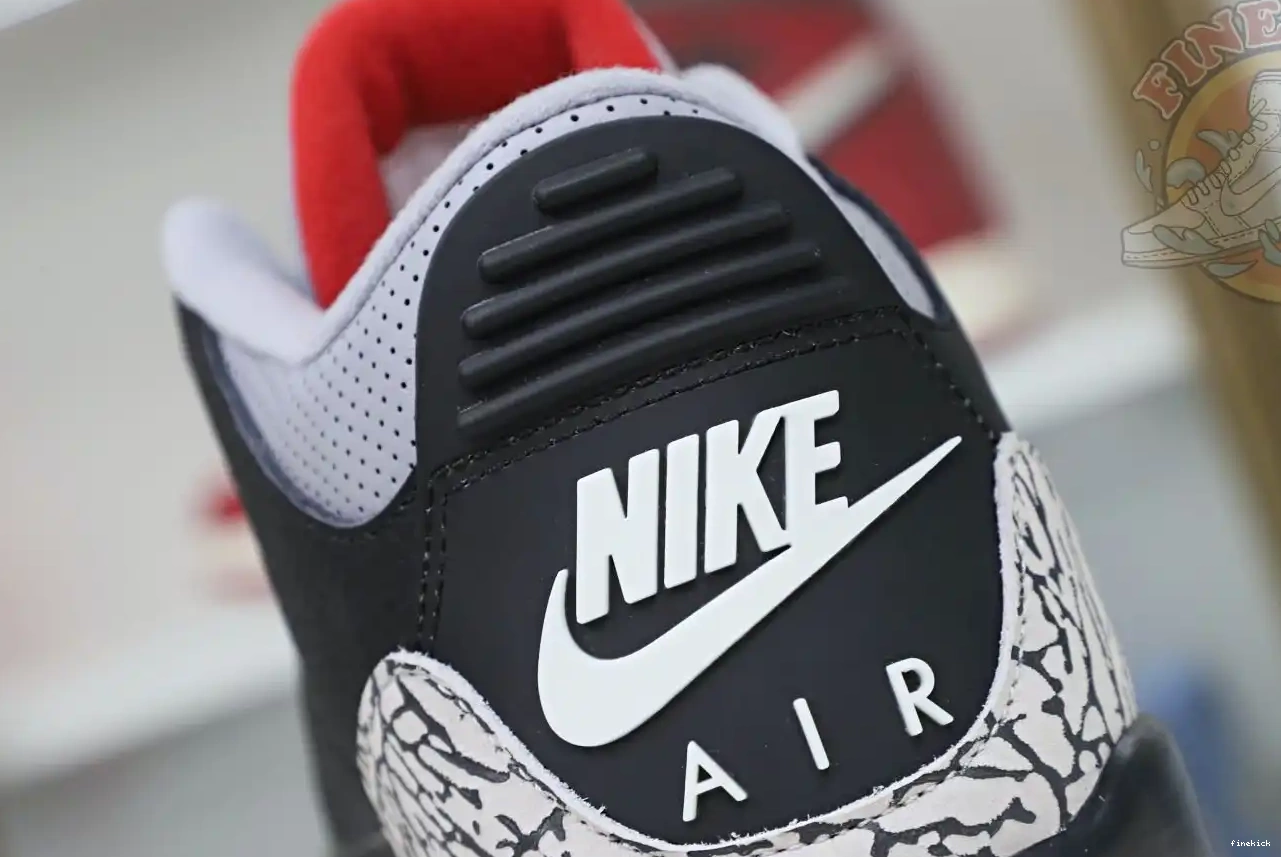 retro Jordan Jordan 2018（854262-001）  blackcement Air 3 0520